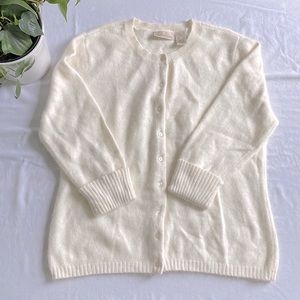 Beautiful Angora Rabbit Hair Vintage Cream Colored Angora Rabbit-hair Sweater